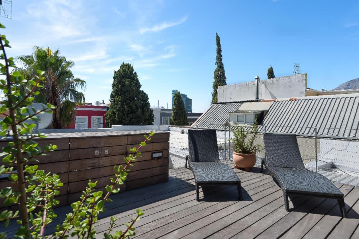 Rooftop In Trendy Neighbourhood Villa *